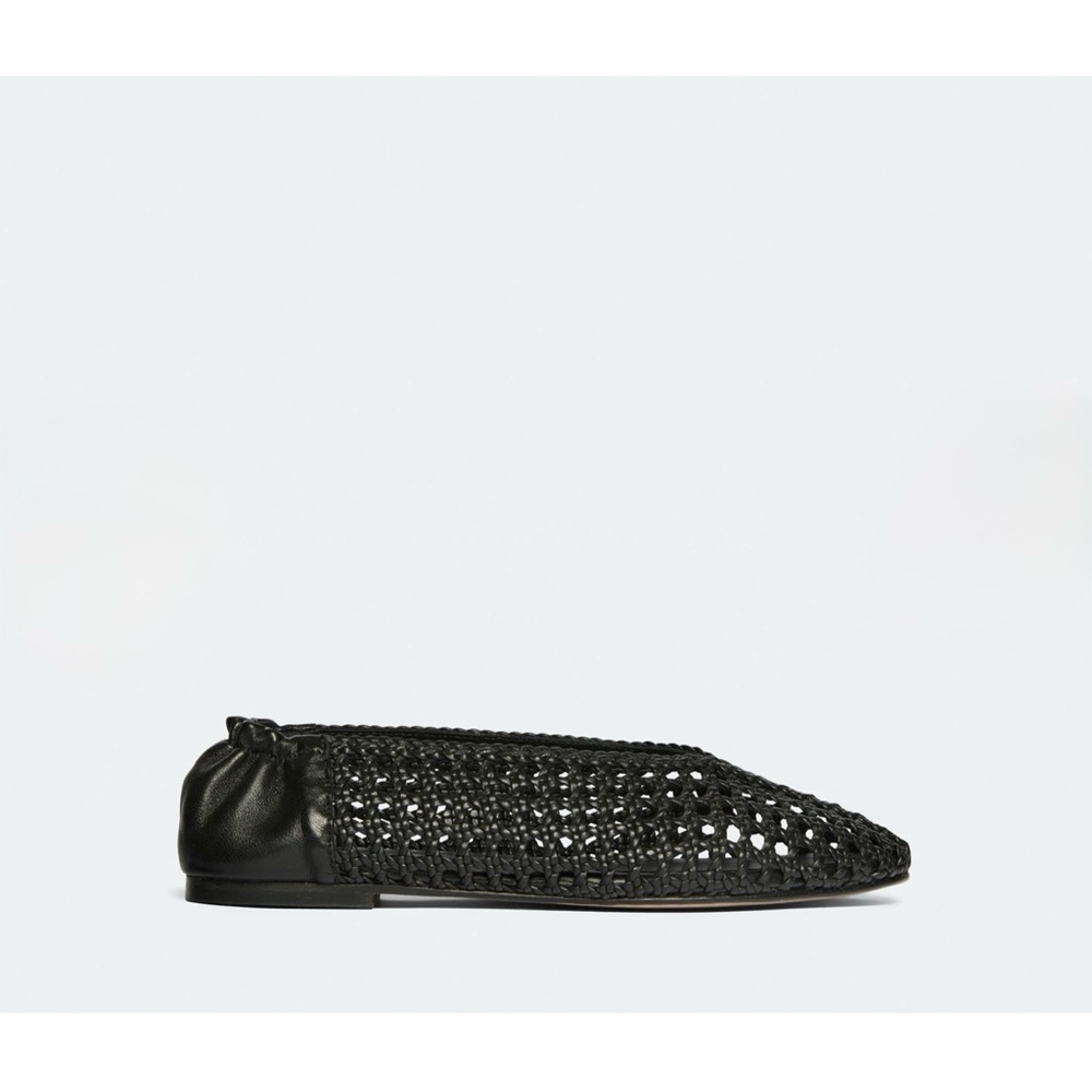 Freda Salvador Riley Ballet Flat Black Size 8.5